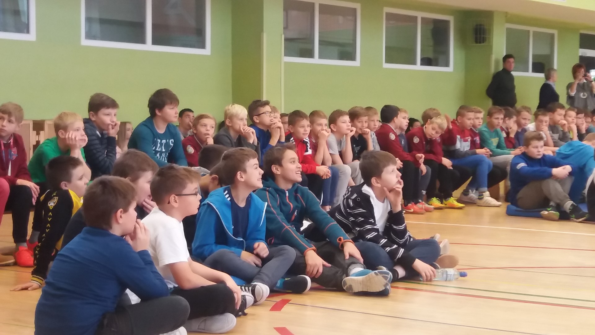 Artyści „odwiedzają” szkoły