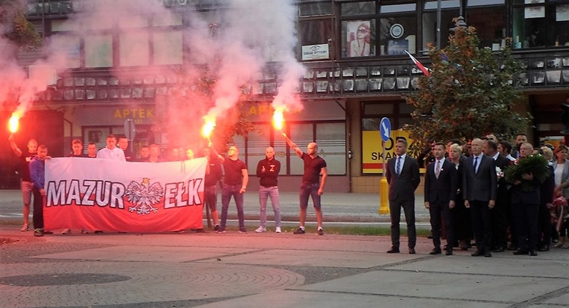 Rocznica wybuchu Powstania Warszawskiego. Ełczanie uczcili bohaterów