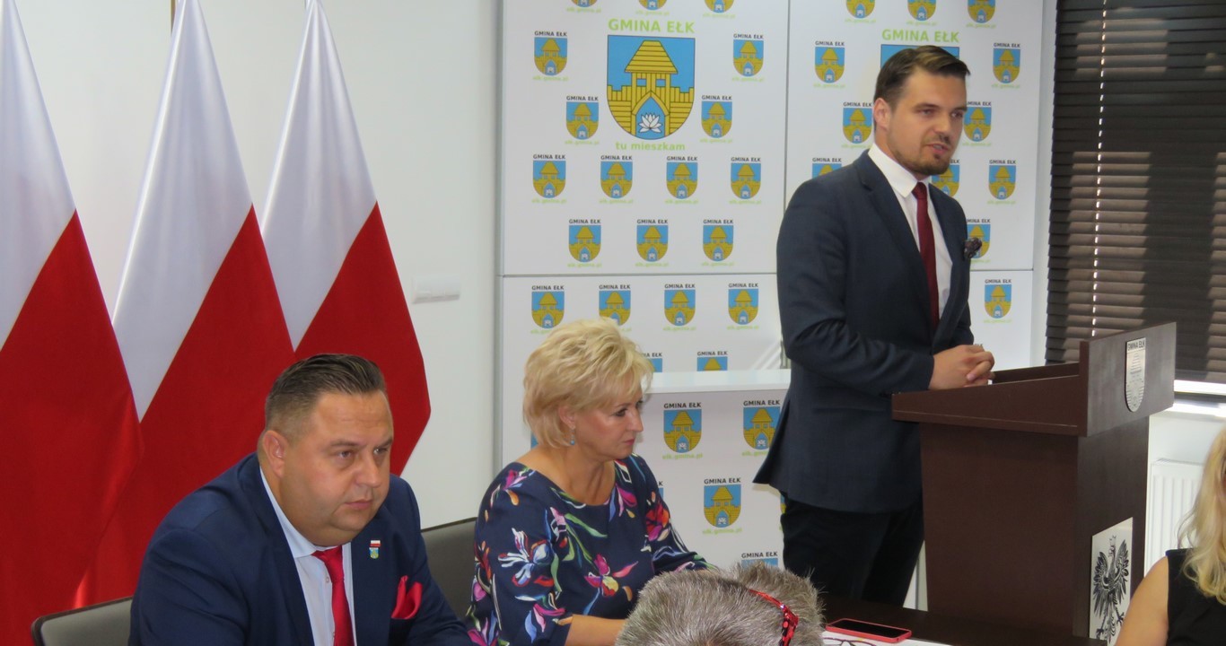 Wiejska gmina Ełk dopłaci seniorom do leków. Ale z pomysłem nie jest pierwsza