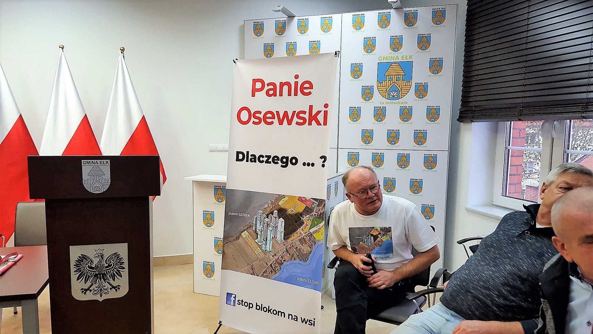 Obywatel kontra wójt. Interwencja policji w urzędzie gminy Ełk