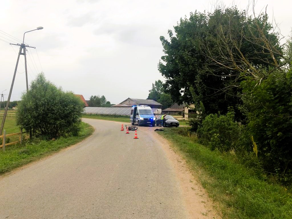 Wypadek w Turowie. Ranny motocyklista śmigłowcem przetransportowany do szpitala